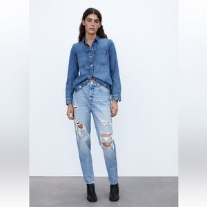 Zara Ripped Mom Fit Jeans Size 8